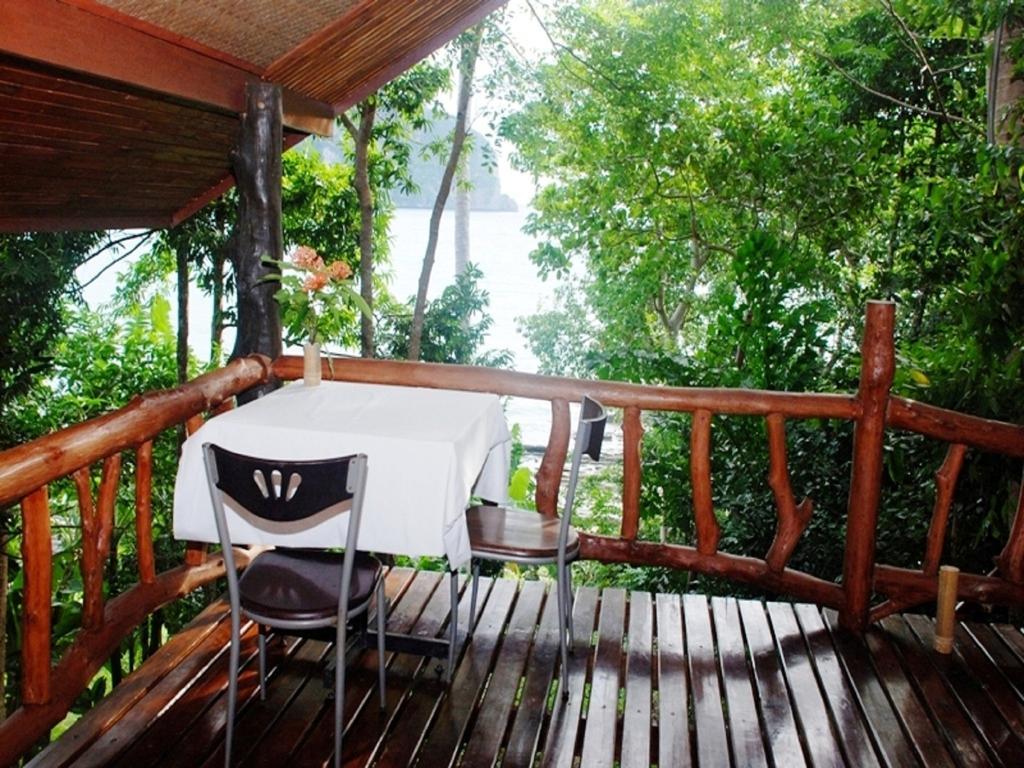 Sunset Bay Resort Ko Phi Phi