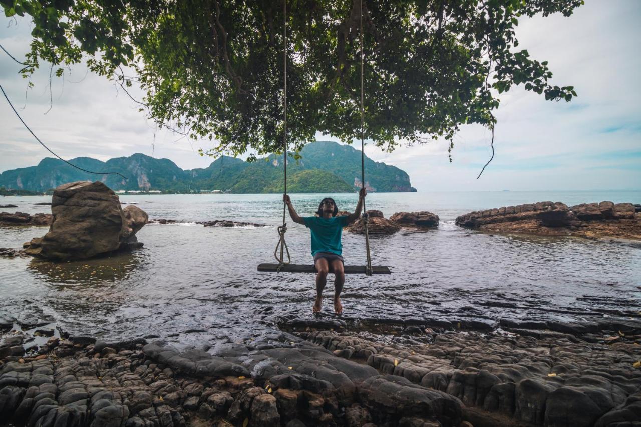 Sunset Bay Ko Phi Phi